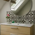 Bed & Breakfast Les Oiseaux De Passage - D Hotes, Paisible Gaillon