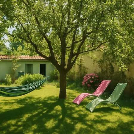 Les Oiseaux De Passage - D Hotes, Paisible Bed & Breakfast