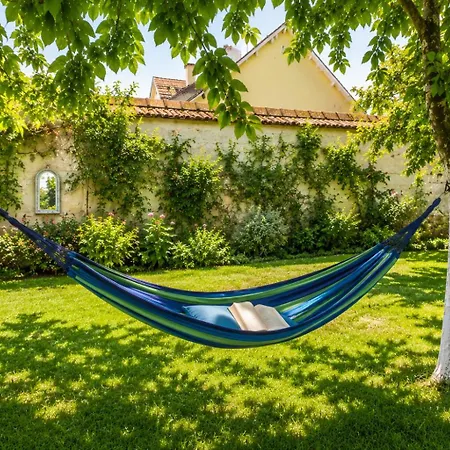 Les Oiseaux De Passage - D Hotes, Paisible Frühstückspension 3*
