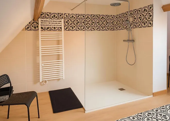 Les Oiseaux De Passage - D Hôtes, Paisible Couette-café 3*