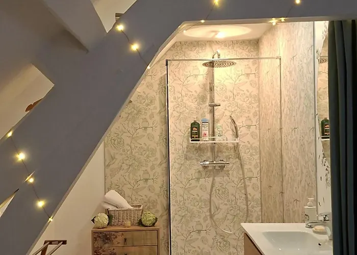 Les Oiseaux De Passage - D Hôtes, Paisible Couette-café Gaillon